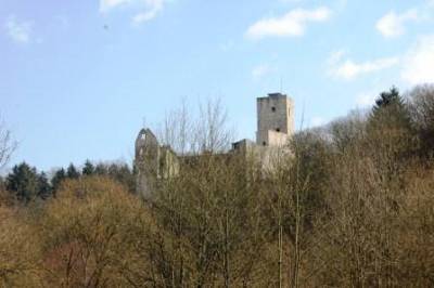 Burg Freienfels in Weinbach