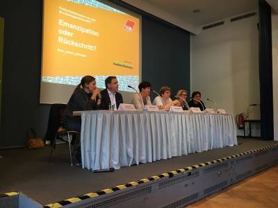 Frauenpolitische Podiumsdiskussion in Frankfurt